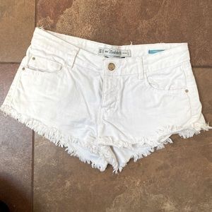 White denim Zara cutoff shorts